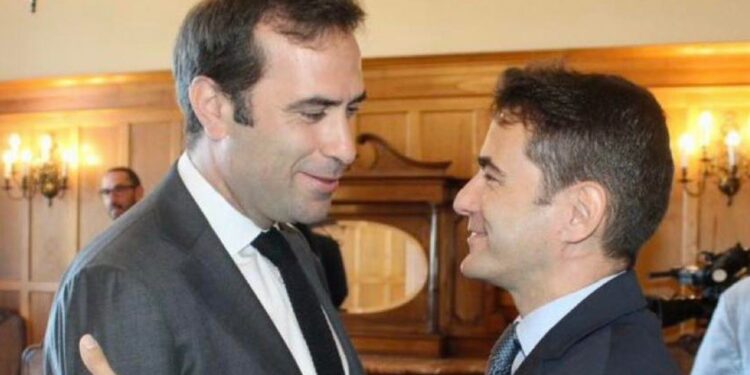 Pedro Casares en su toma de posesión como delegado del Gobierno