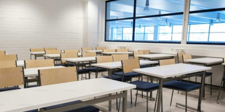 Adjudicación de plazas docentes