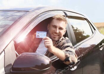 carnet de conducir a jóvenes