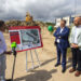 Autoridades en el inicio de las obras del punto limpio de Laredo.