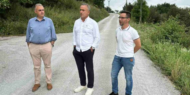 Obras accesos a los montes Busampiro,