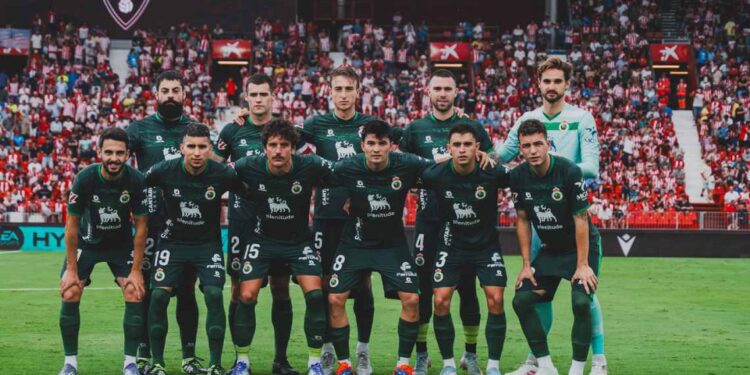 Once inicial del Racing en Almería