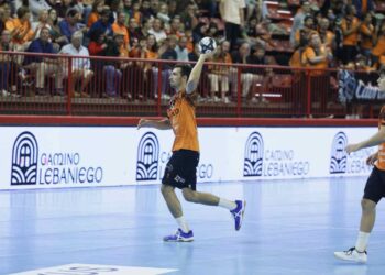 Bathco BM Torrelavega frente Eon Alicante