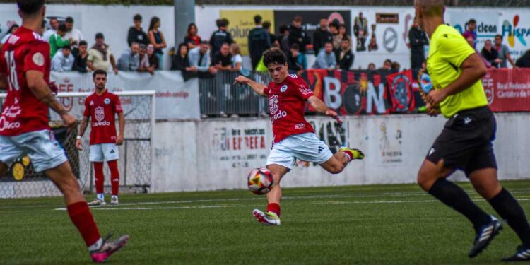 Jugadores del CD Laredo