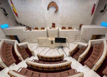 Parlamento de Cantabria inicia el curso con la Ley del Voluntariado
