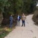 obras mejora camino vecinal en Mortera