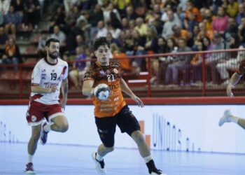 El Bathco BM Torrelavega recibe Recoletas Atlético Valladolid