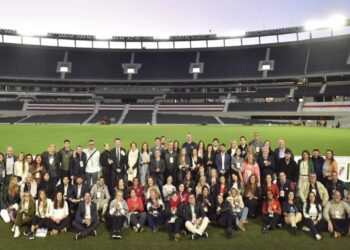 fundación Racing congreso Campo River