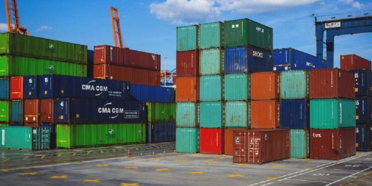 Contenedores de exportación puerto