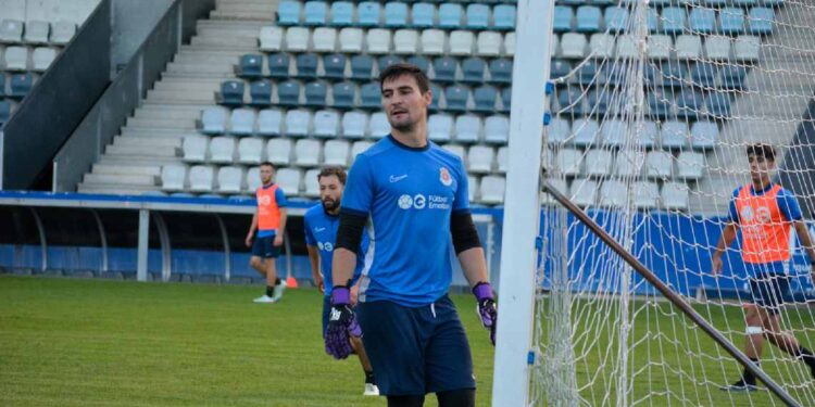 Dani-Sotres-portero-de-la-Gimnastica