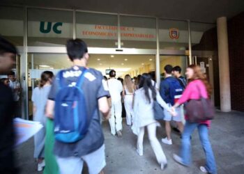 Gobierno de Cantabria destina más de 220.000 euros para financiar la formación de postgrado