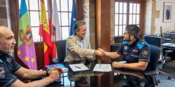 Nuevo agente se incorpora a la Policía Local de Camargo