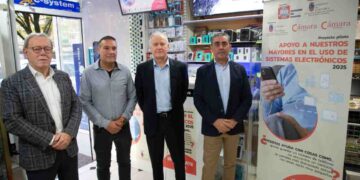 Apoyar a las personas mayores en el uso de tecnología