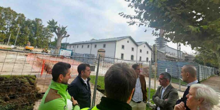 Avanzan las obras de saneamiento y abastecimiento en la Avda. Rochefort Sur Mer