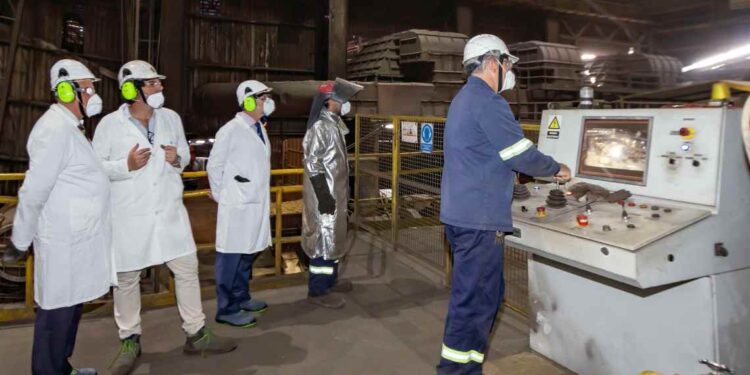 Subproducto las escorias e ferrosilicomanganeso de Ferroglobe Spain Metals