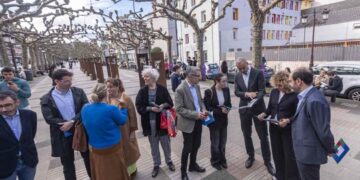 Exposición con paneles sobre Europa en Torrelavega