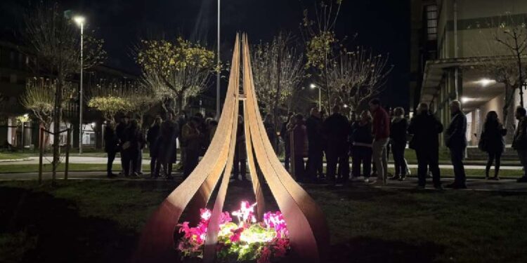 Monumento Astillero homenaje a las mujeres asesinadas