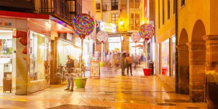 Torrelavega enciende la Navidad