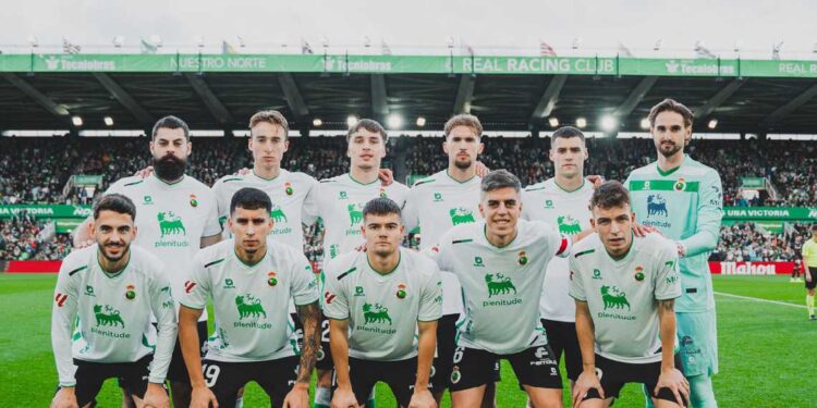 Once inicial del Racing ante el Éibar
