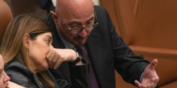 Transparencia investiga a la Consejería de Sanidad