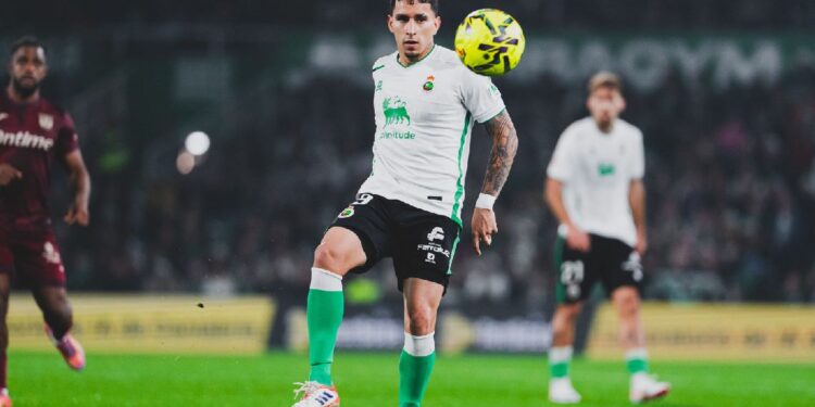 Gustavo Puerta Jugador del Racing