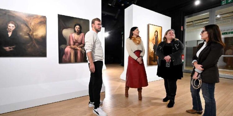 Exposición del pintor Pablo Diego