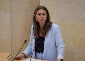 Paula Fernández Viaña, PRC