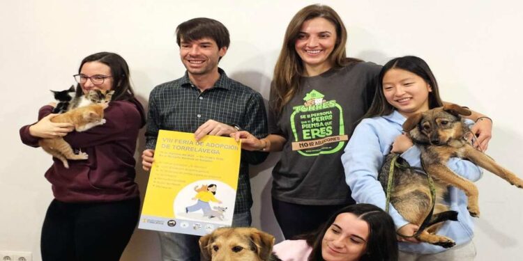 VIII Feria de Adopción Responsable