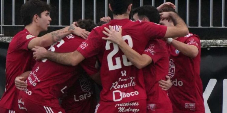 Triunfo del Laredo en el Campo del Bezana
