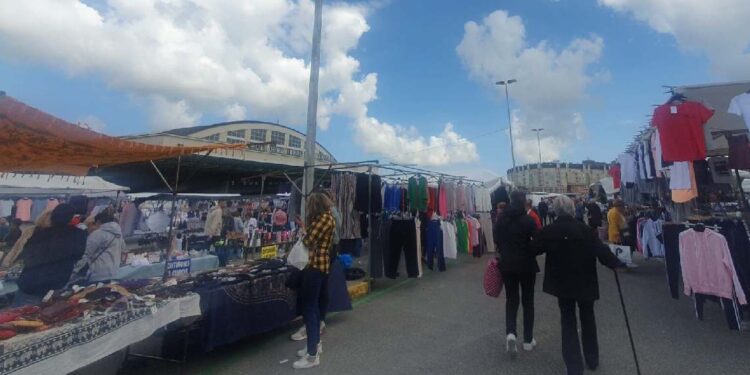 mercado de los jueves