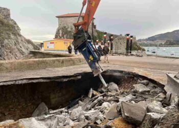 obra de emergencia muelle antiguo de Castro Urdiales