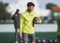 Jugador del Rayo Cantabria durante una sesión de entrenamiento