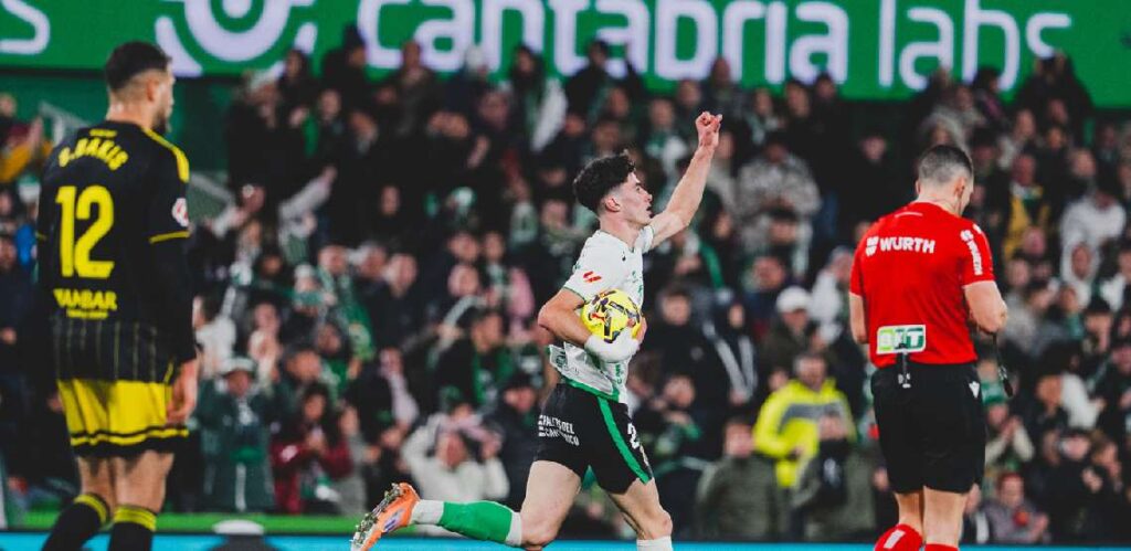 Manex Lozano Autor segundo gol del Racing