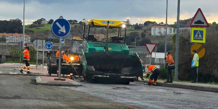 Obras del aparcamiento en San Vicente de la Barquera