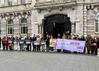 Santander recuerda a las siete últimas mujeres víctimas de violencia de género