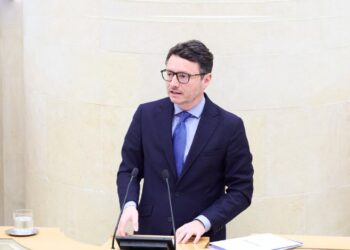 menores no acompañados en Cartes
