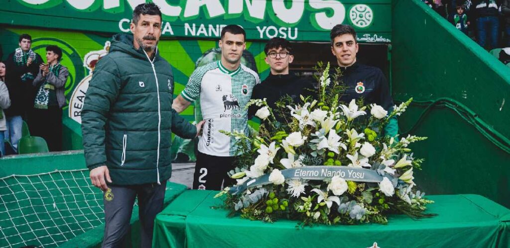 Homenaje a Yosu antes del Racing Burgos