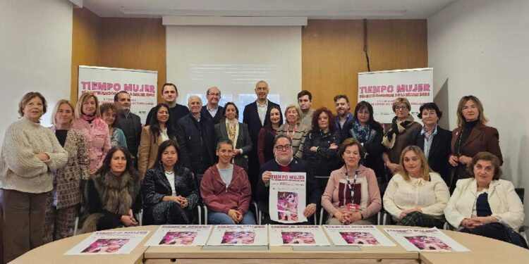 Presentación jornadas Tiempo Mujer en Torrelavega