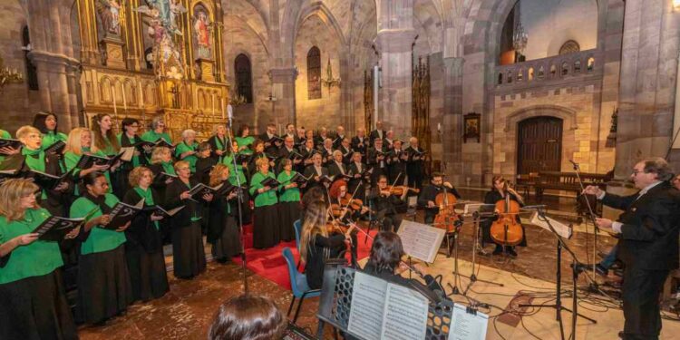 Homenaje a Manuel Egusquiza en Torrelavega