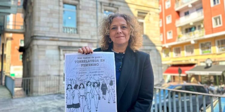 Torrelavega en Femenino recorre la ciudad