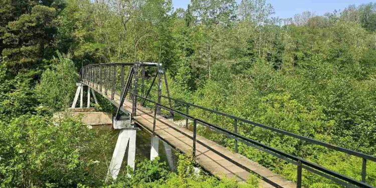 Pasarelas peatonales sobre el río Besaya