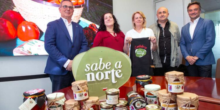 Presentación nuevo producto con el sello sabe a norte