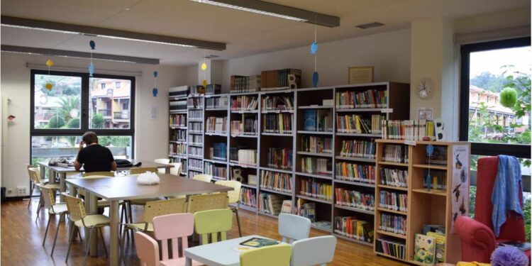 Biblioteca municipal Condes de la Mortera