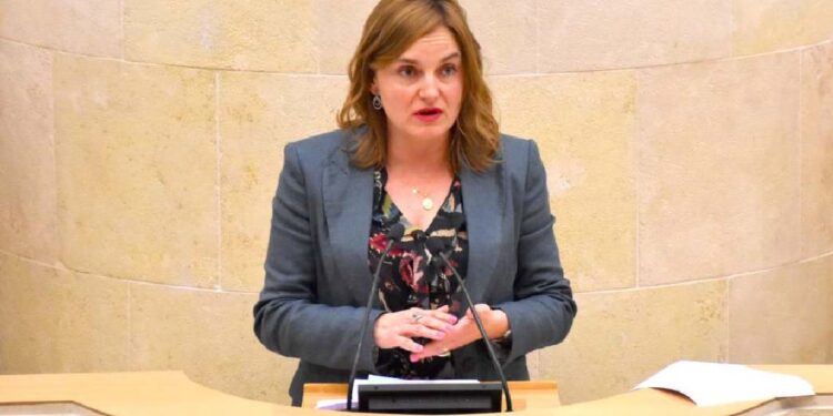 PRC pide más financiación para la dependencia Ana Obregón PRC
