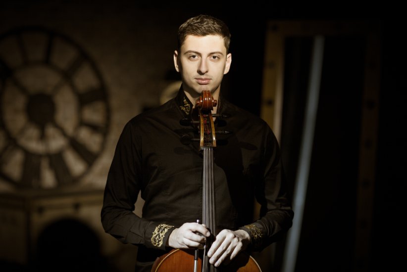 Narek Haknazaryan en el palacio de festivales