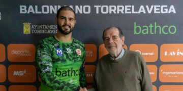 Rangel Luan portero BM Torrelavega
