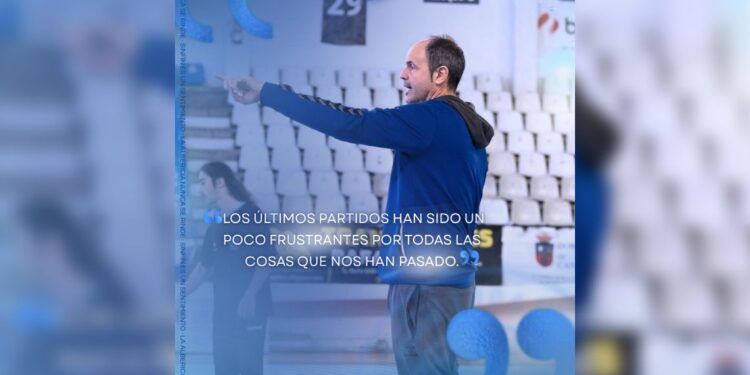 Herrero Lon, entrenador Blendio Sinfín Santander