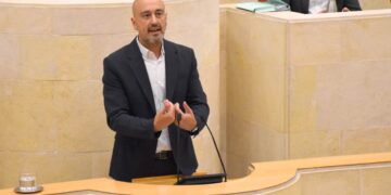 pernocta indiscriminada de autocaravanas en la vía pública