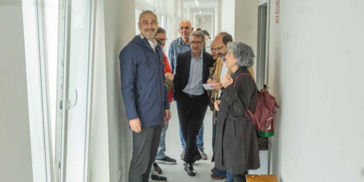 Javier López Estrada y José Luis Urraca visitan las nuevas dependencias de limpieza viaria