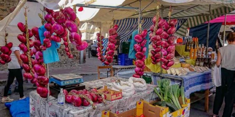 Mercadillos y mercados